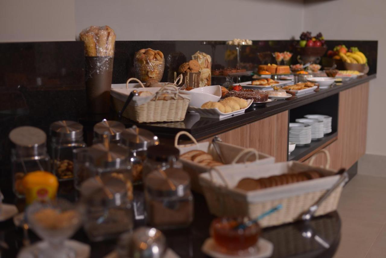 Hotel Hplus Premium Palmas